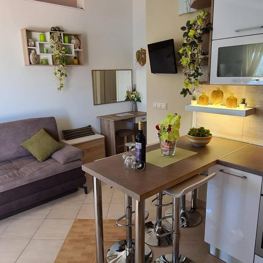 Apartment Panorama Трогир Екстериор снимка