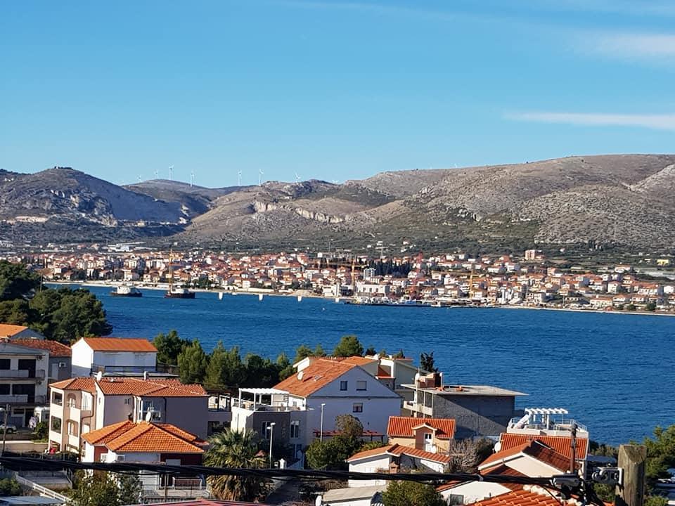 Apartment Panorama Трогир Екстериор снимка
