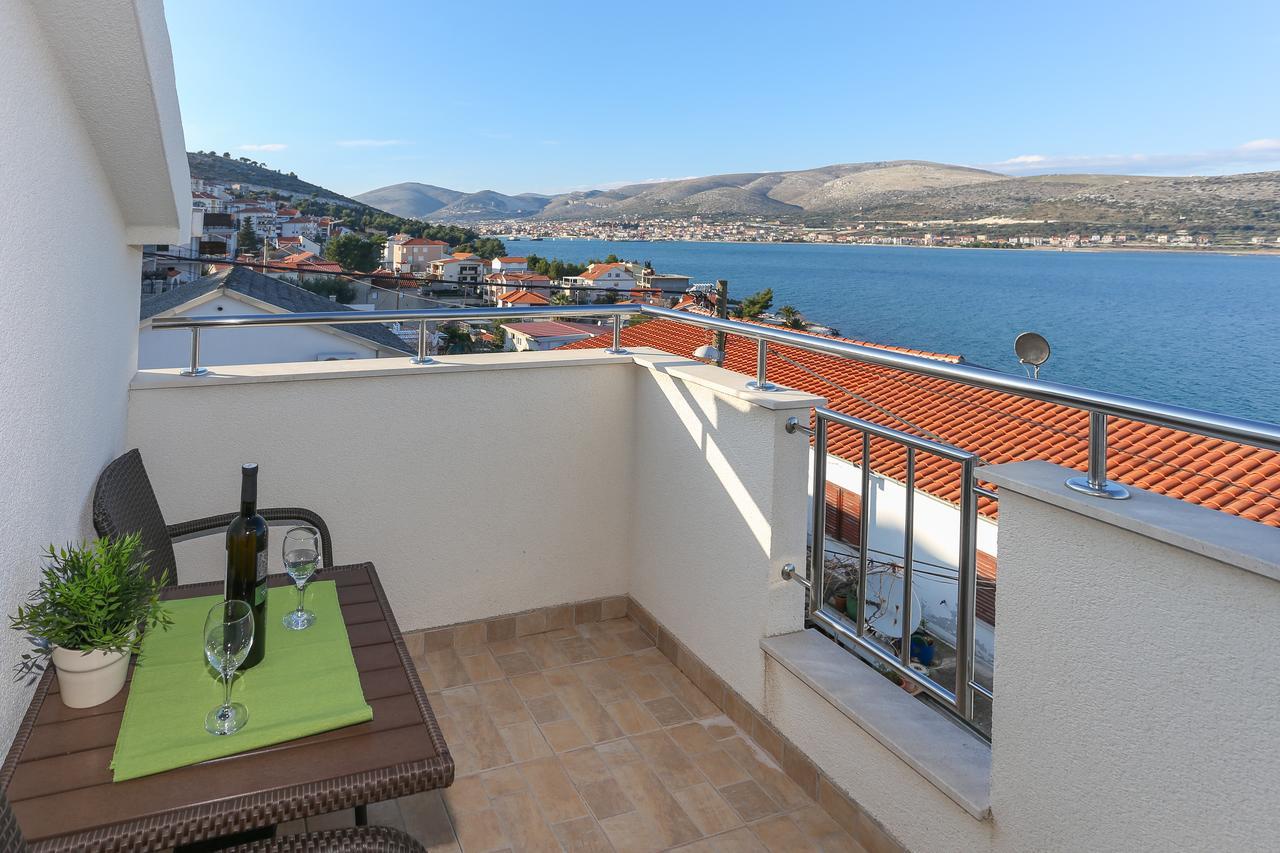 Apartment Panorama Трогир Екстериор снимка